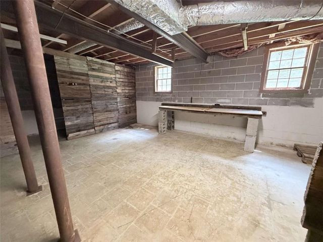 1514 NW Humphries Road NW, Conyers, GA 30012