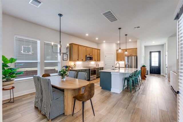 5808 Rangeland RD, Austin, TX 78747