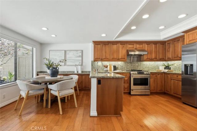 91 W Yale, Irvine, CA 92604
