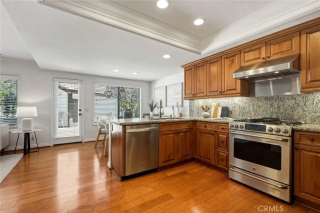 91 W Yale, Irvine, CA 92604