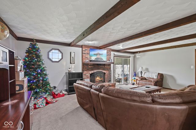 7820 Cannonade Drive, Indianapolis, IN 46217