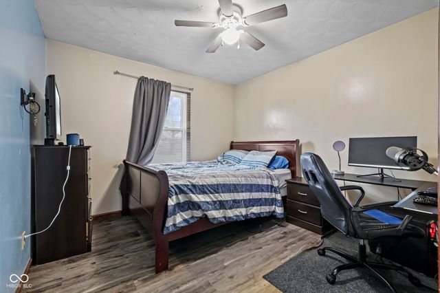 7820 Cannonade Drive, Indianapolis, IN 46217