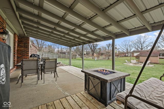 7820 Cannonade Drive, Indianapolis, IN 46217
