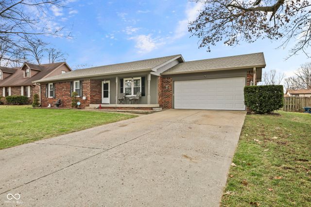 7820 Cannonade Drive, Indianapolis, IN 46217