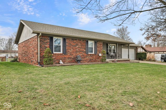 7820 Cannonade Drive, Indianapolis, IN 46217