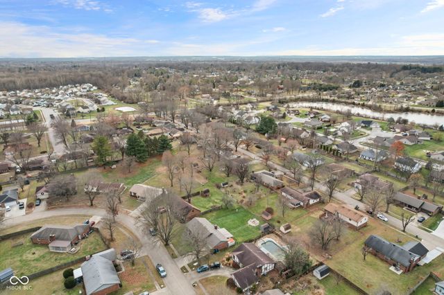 7820 Cannonade Drive, Indianapolis, IN 46217