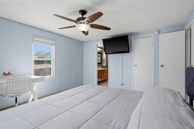 5540 Vallejo Street, Denver, CO 80221