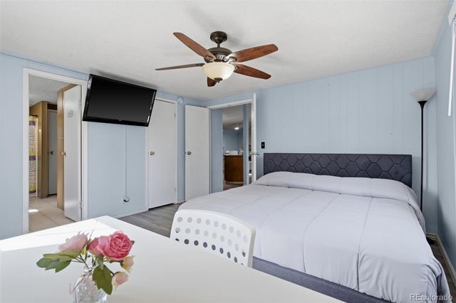 5540 Vallejo Street, Denver, CO 80221