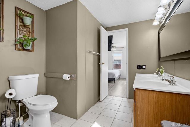5540 Vallejo Street, Denver, CO 80221
