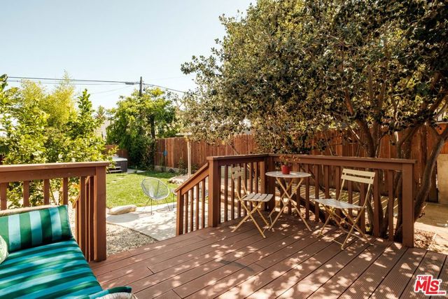 4116 Camero Avenue, Los Angeles, CA 90027