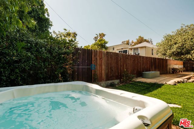 4116 Camero Avenue, Los Angeles, CA 90027