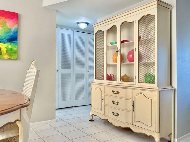 4401 NW 41st Street 104, Lauderdale Lakes, FL 33319