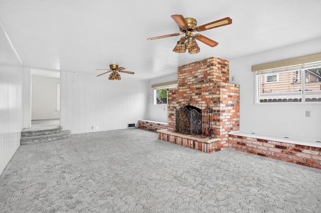 2033 Princeton Ave, Stockton, CA 95204