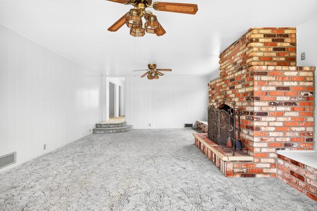 2033 Princeton Ave, Stockton, CA 95204