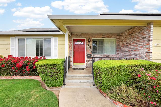 2033 Princeton Ave, Stockton, CA 95204
