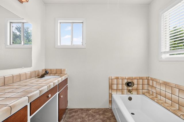 2033 Princeton Ave, Stockton, CA 95204