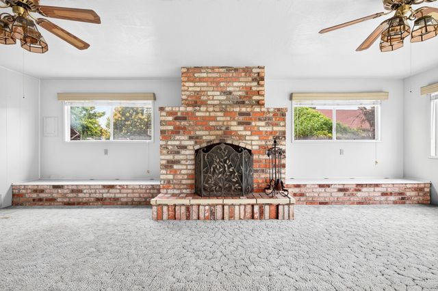 2033 Princeton Ave, Stockton, CA 95204