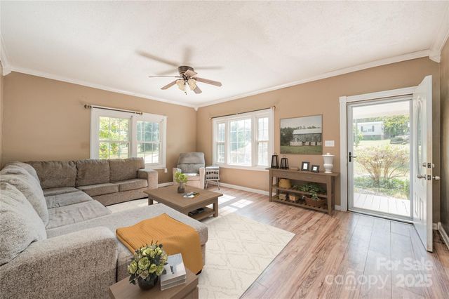 4562 Foster Blackmon Drive, Heath Springs, SC 29058