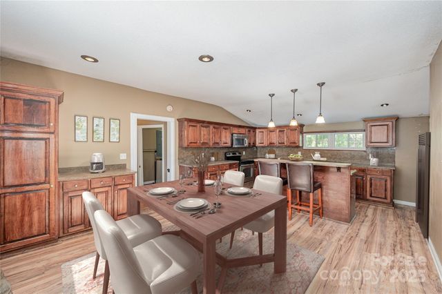 4562 Foster Blackmon Drive, Heath Springs, SC 29058