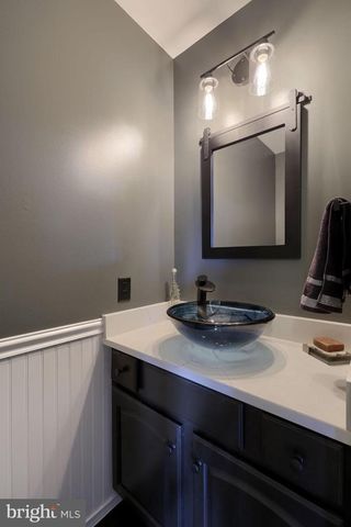 180 AGAPE DR, Ephrata, PA 17522