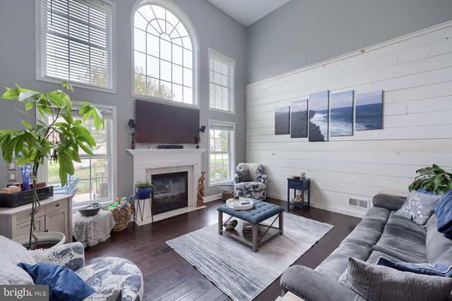 180 AGAPE DR, Ephrata, PA 17522