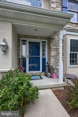 180 AGAPE DR, Ephrata, PA 17522