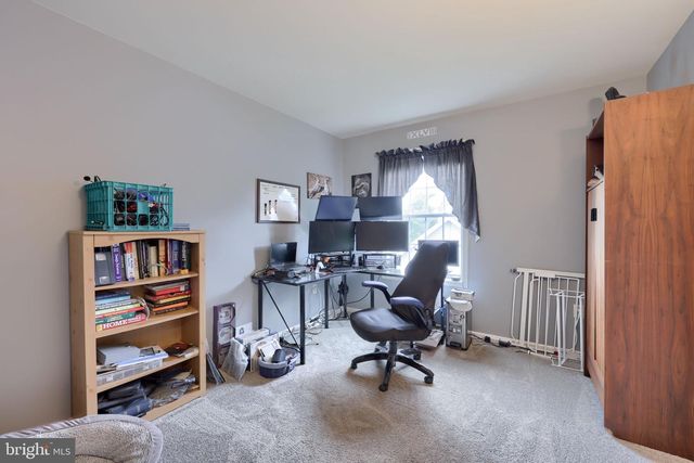 180 AGAPE DR, Ephrata, PA 17522