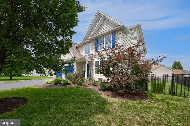 180 AGAPE DR, Ephrata, PA 17522