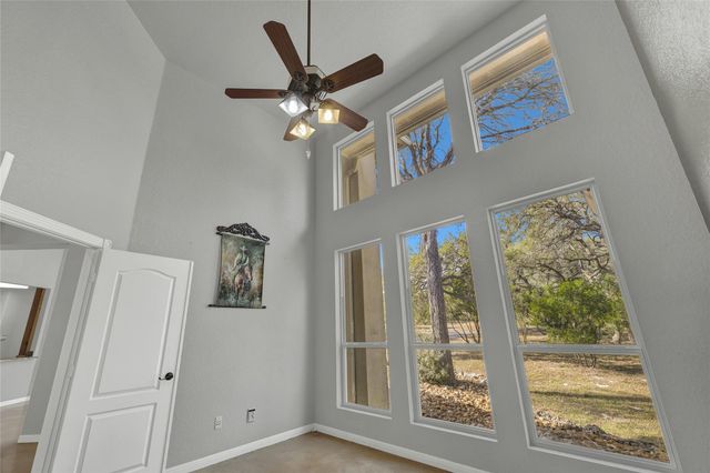 150 Hidden HOLW, New Braunfels, TX 78132