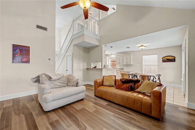 7541 Yorkshire Dr, Corpus Christi, TX 78413