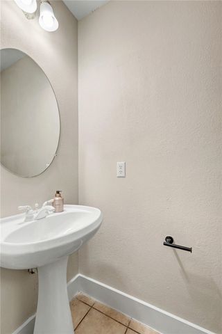 7541 Yorkshire Dr, Corpus Christi, TX 78413