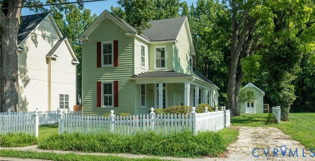 210 Henry Clay Rd, Ashland, VA 23005