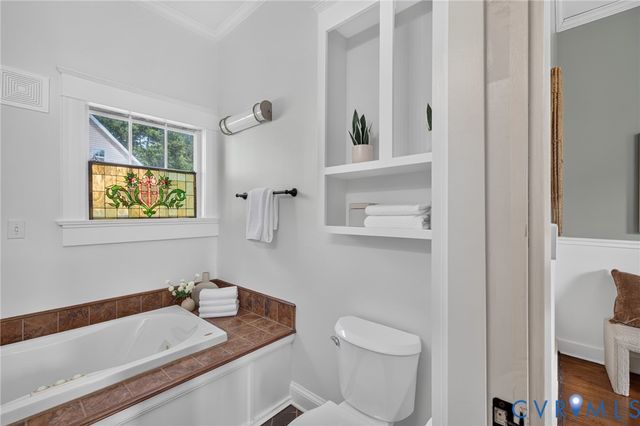 210 Henry Clay Rd, Ashland, VA 23005