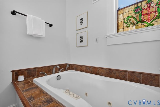 210 Henry Clay Rd, Ashland, VA 23005