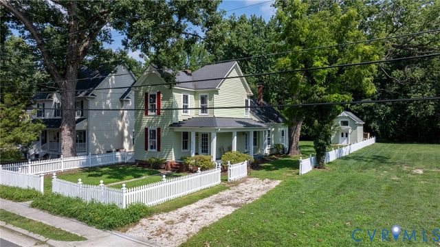 210 Henry Clay Rd, Ashland, VA 23005