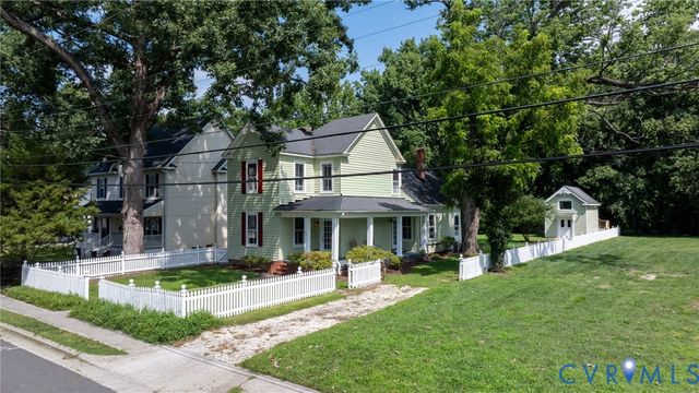 210 Henry Clay Rd, Ashland, VA 23005