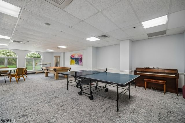 10 Smith Manor Blvd 114, West Orange Twp., NJ 07052