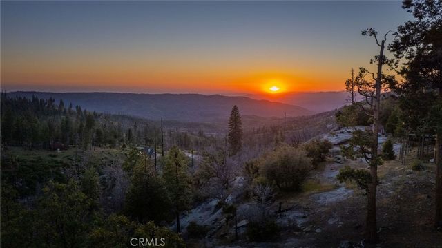 39649 Crest Point Lane, Shaver Lake, CA 93664