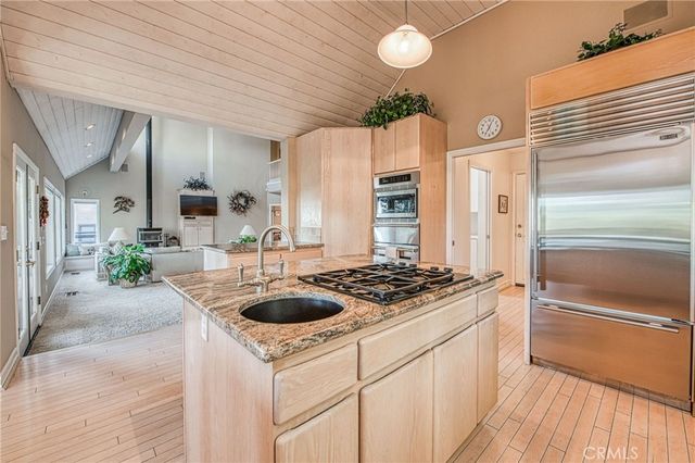 39649 Crest Point Lane, Shaver Lake, CA 93664