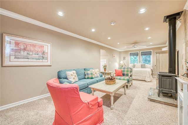 39649 Crest Point Lane, Shaver Lake, CA 93664