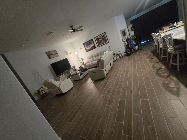 702 Atlantica Drive S, Madera, CA 93636