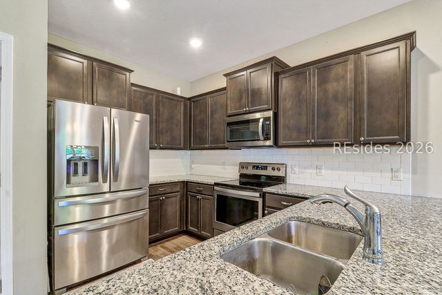 7 Pritchard Farms Rd, Bluffton, SC 29910