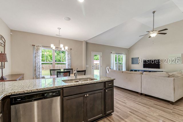 7 Pritchard Farms Rd, Bluffton, SC 29910