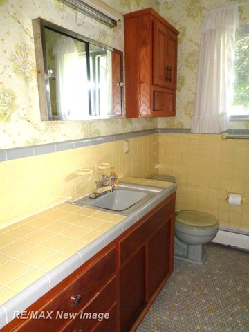 1391 Sauk Lane, Saginaw, MI 48638
