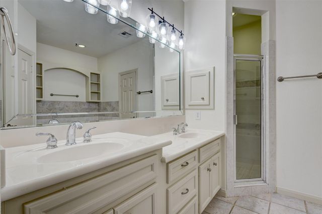 2210 Mason Street, Houston, TX 77006