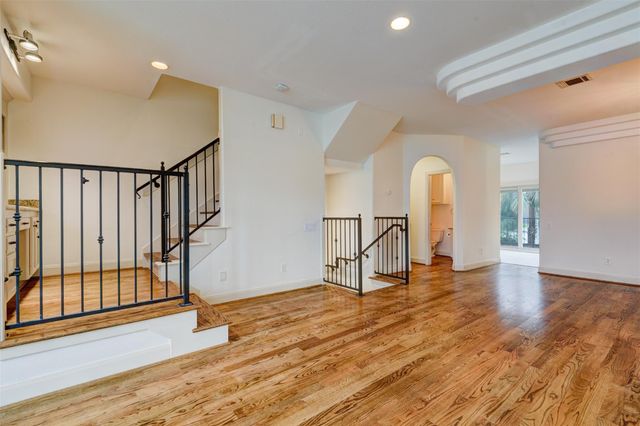 2210 Mason Street, Houston, TX 77006