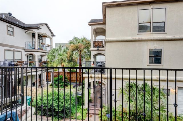 2210 Mason Street, Houston, TX 77006