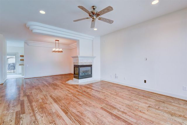 2210 Mason Street, Houston, TX 77006