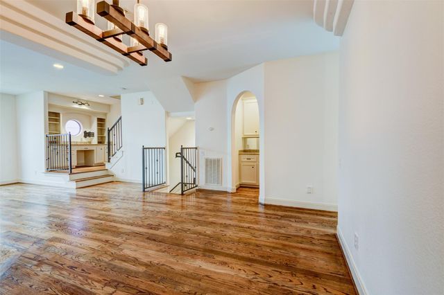 2210 Mason Street, Houston, TX 77006