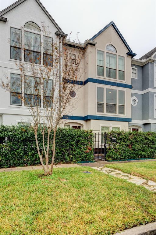 2210 Mason Street, Houston, TX 77006